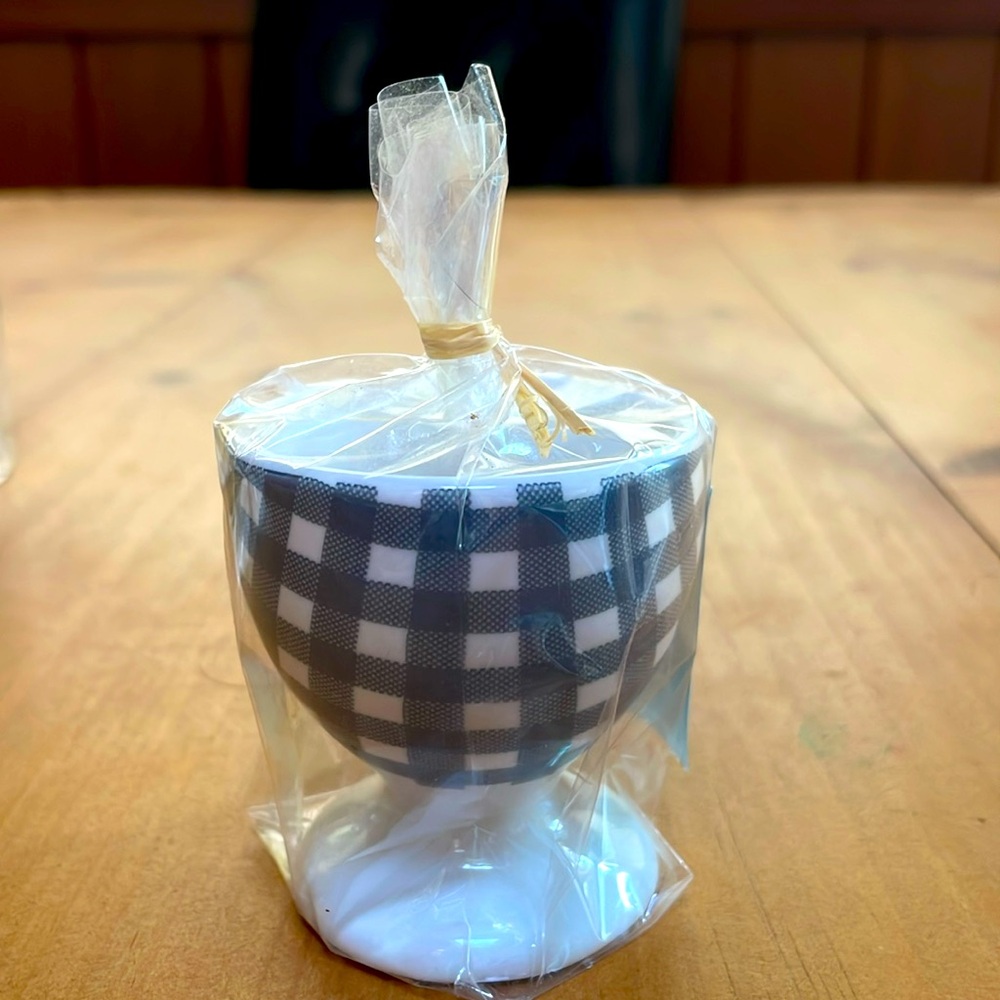 NWOT soft boiled egg cups